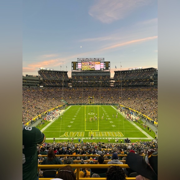 Meet your Posher, Deanna - Picture 11 of 16